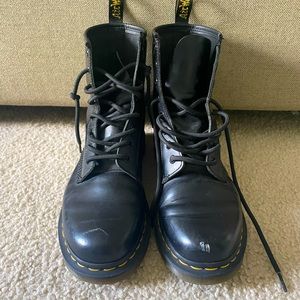 Doc Martens 1460 W Black Nappa 8 Eye Boot